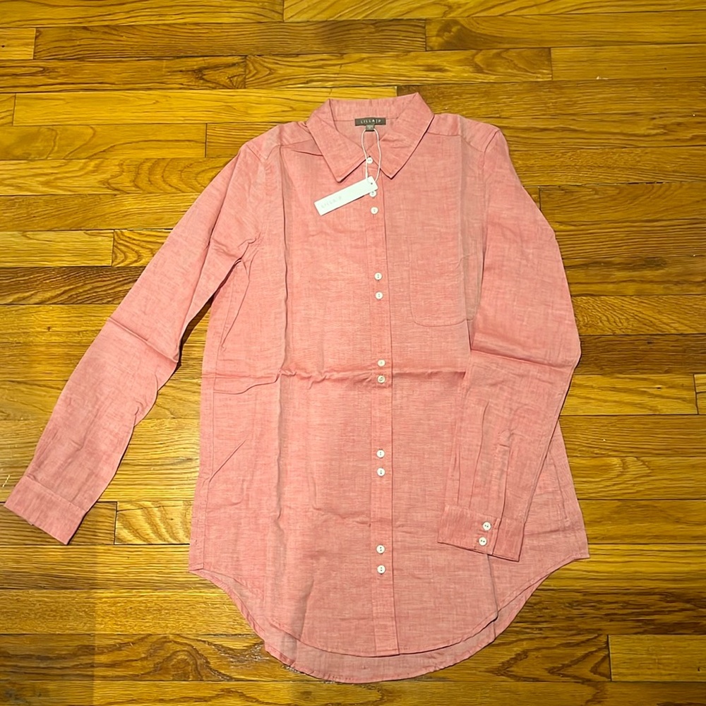 Women’s Button-Down Shirt